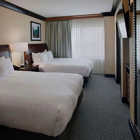 Doubletree Suites By Hilton Бентонвилль Экстерьер фото