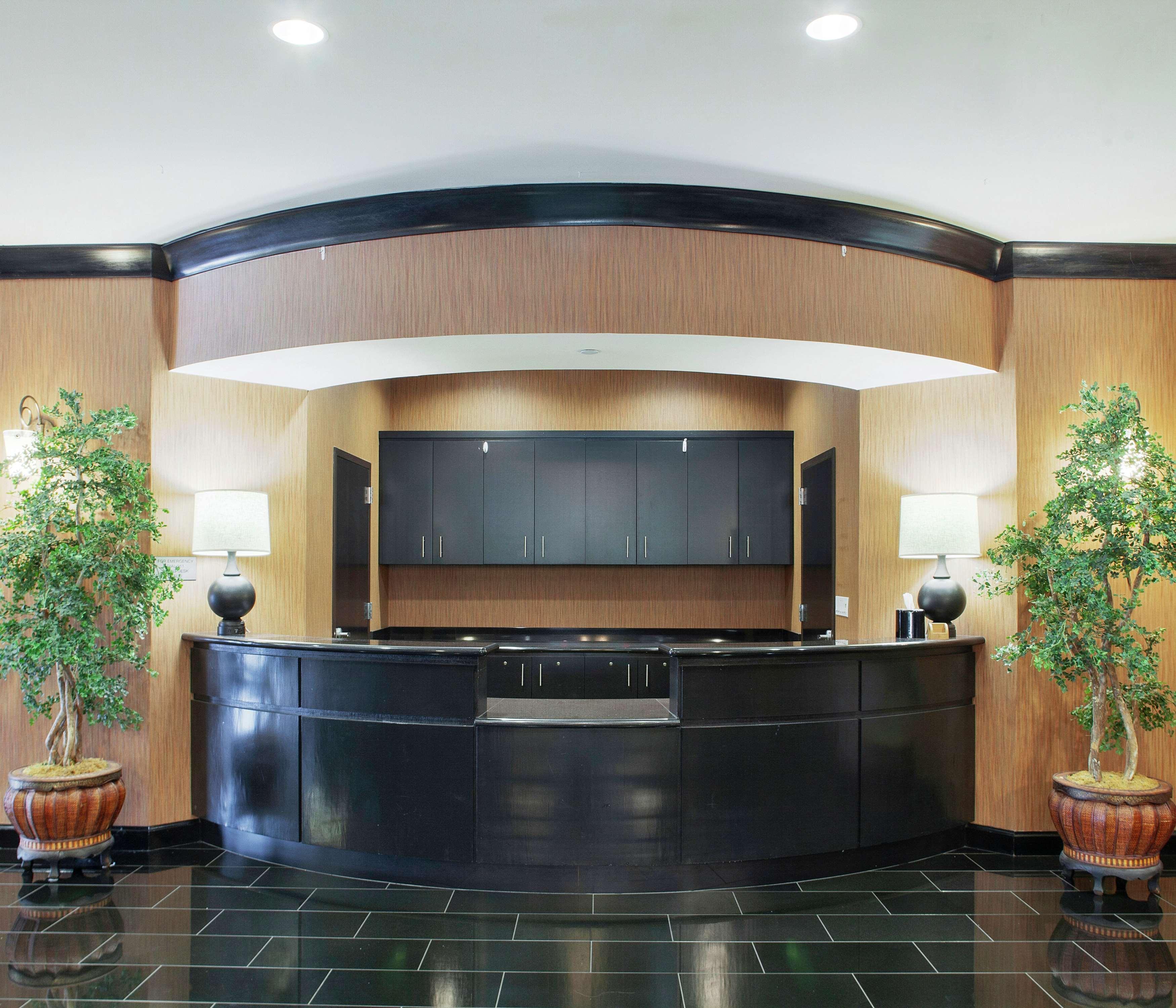 Doubletree Suites By Hilton Бентонвилль Экстерьер фото
