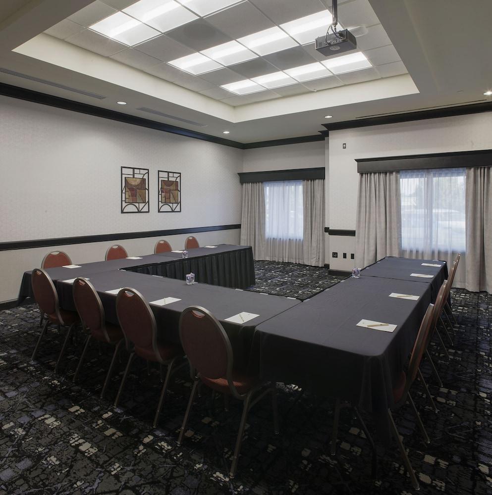 Doubletree Suites By Hilton Бентонвилль Экстерьер фото